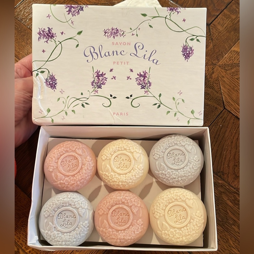 Blanc Lila Petit handsoaps